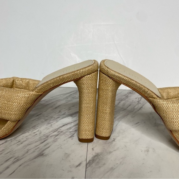 Schutz Fairy Natural Egg Shell Square Toe Heeled Sandal 8 1/2 B - Picture 8 of 14